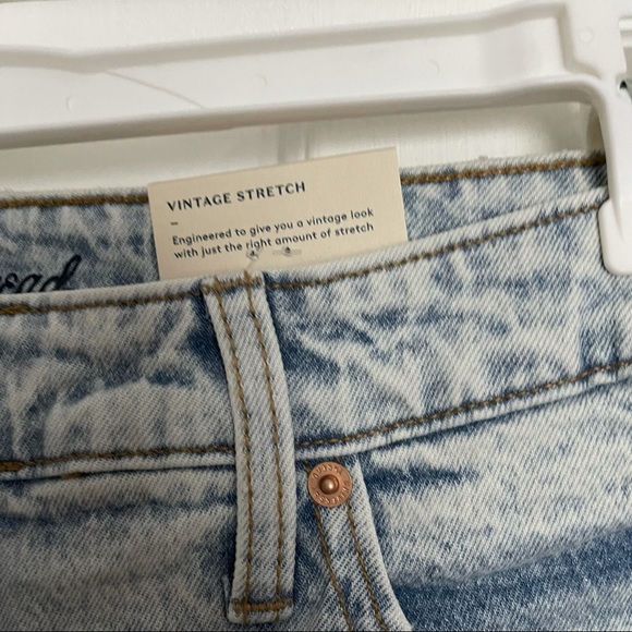 UNIVERSAL THREAD VINTAGE STRAIGHT MOM JEANS 18W - Picture 2 of 8